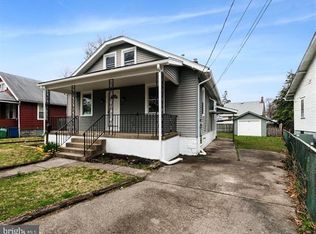 109 W Charles St, Palmyra, NJ 08065
