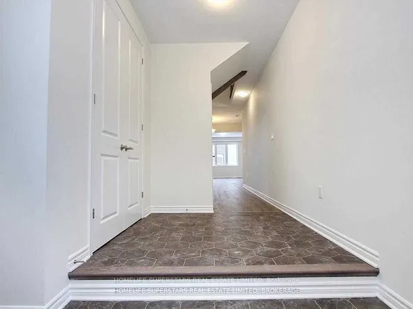 17 Speckled Alder St, Caledon, ON L7C 4J1