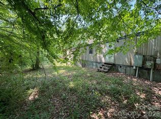 159 Hunterpond Ln, Statesville, NC 28677