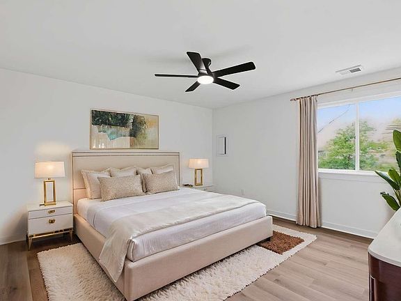 5th image of 2112 Rhododendron Ct #2112