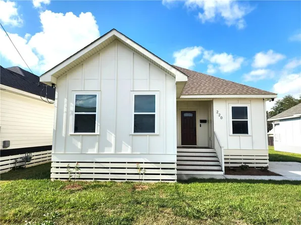 220 Trudeau Dr, Metairie, LA 70003