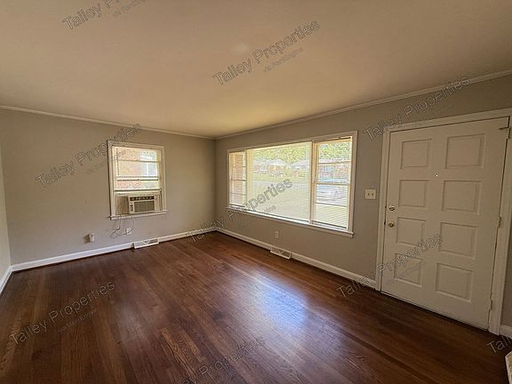 3rd image of 4709 Morgan St