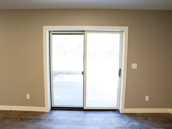 5th image of 5918 Mid Valley Ln NW