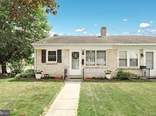 393 Grant Dr, Hanover, PA 17331