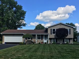 8451 Hitchcock Rd, Youngstown, OH 44512