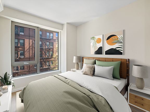 4th image of 168 W 136th St #3G