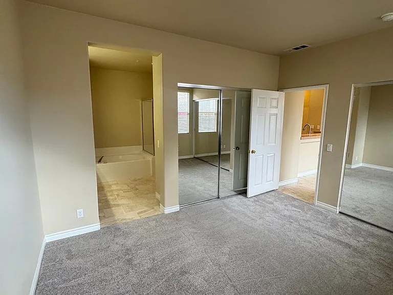 170 Trofello Ln — Photo 45