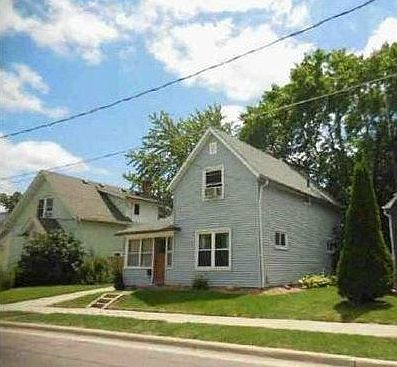 2nd image of 406 Victoria St