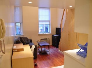 131 W 15th St #3, New York, NY 10011