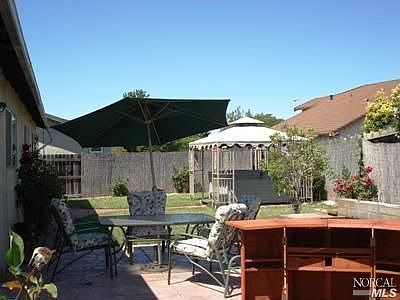 2nd image of 2139 Elliott Dr