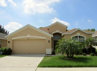 10235 Avelar Ridge Dr, Riverview, FL 33578