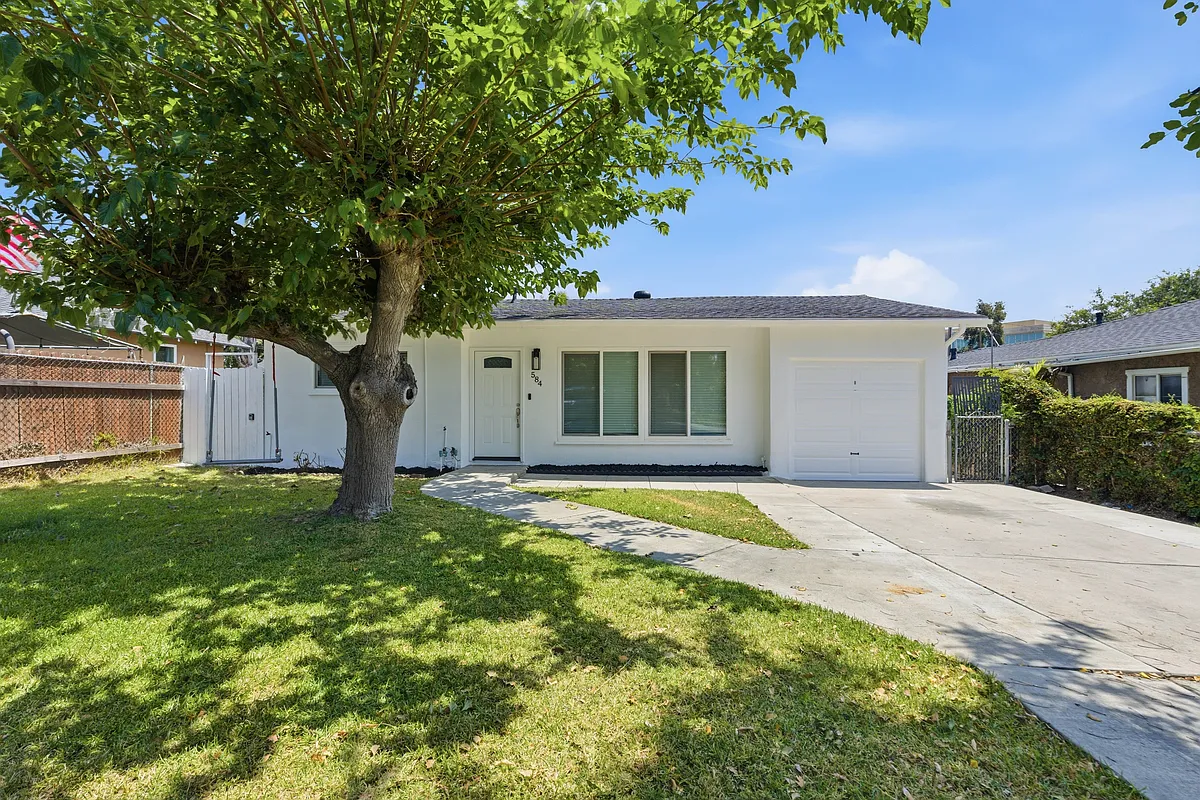 Building Photo - 584 N 8th Ave