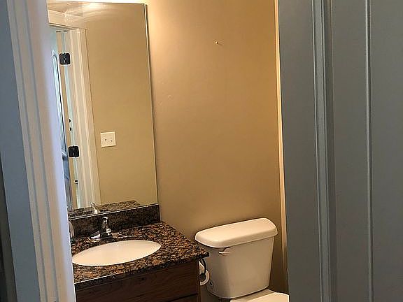 3rd image of 1293 N Silvercrest Dr