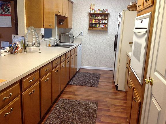 Spacious kitchen