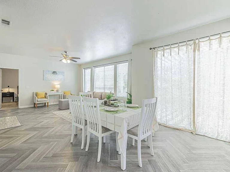 3423 Racquet Ln — Photo 8