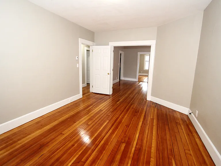 18 Howes St #2 — Photo 9
