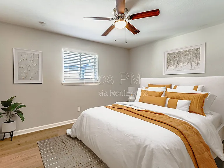 Reiger Park Apartments — Photo 16
