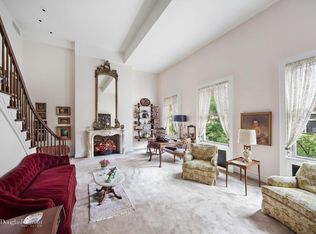11 W 11th St APT 2, New York, NY 10011