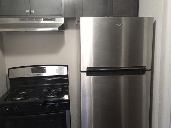 3rd image of 65 Randolph Pl APT D