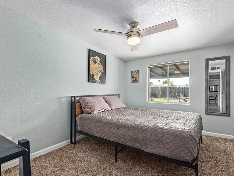 2031 E Orange St — Photo 22