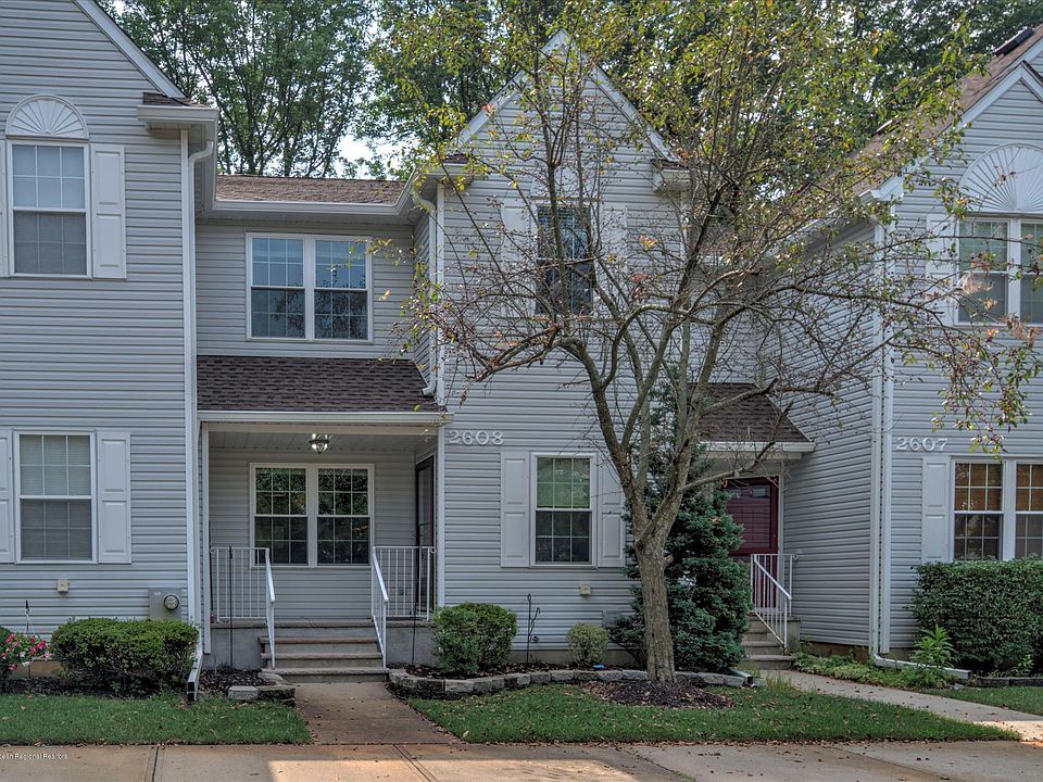 1st image of 2608 Strawberry Patch Ct