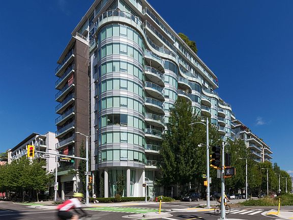2nd image of 1661 Ontario St #406