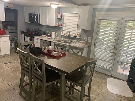 4th image of 128 Jessica Ln
