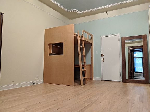 5th image of 163 W 79th St APT 2R