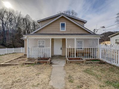 1908 Darnell Dr, Kingsport, TN, 37665