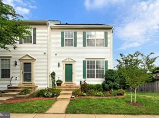 21782 Kings Crossing Ter, Ashburn, VA 20147