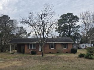 515 Nc Highway 71 N, Maxton, NC 28364