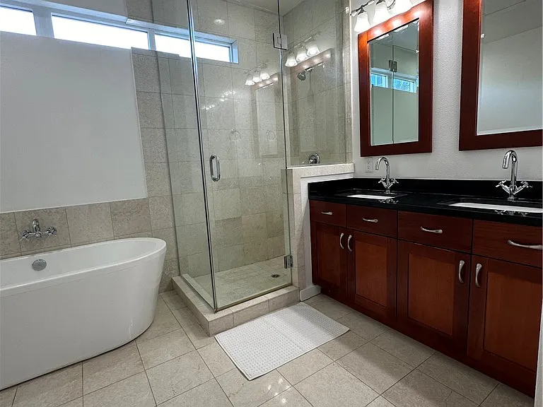 4545 Dean Martin Dr #103 — Photo 16