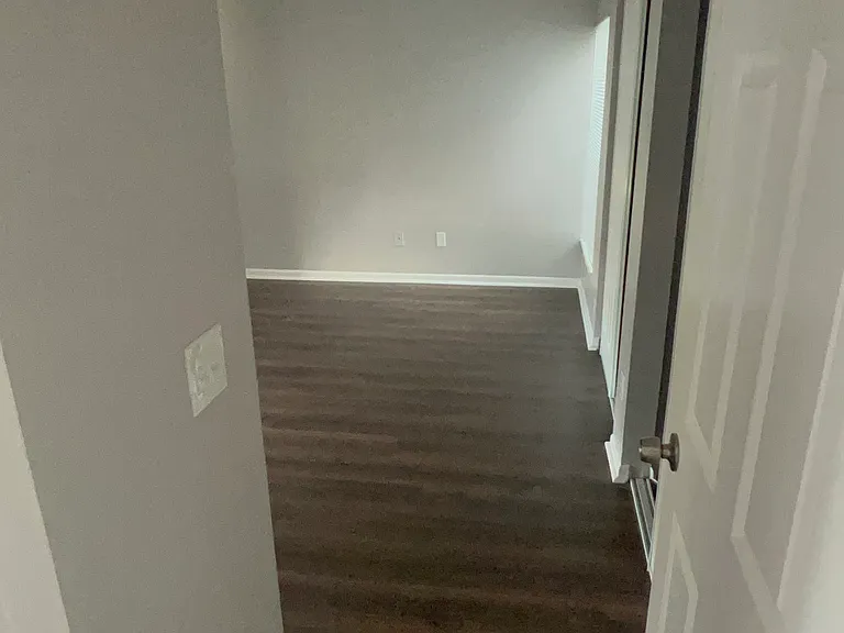 5406 Hopedale Dr — Photo 3