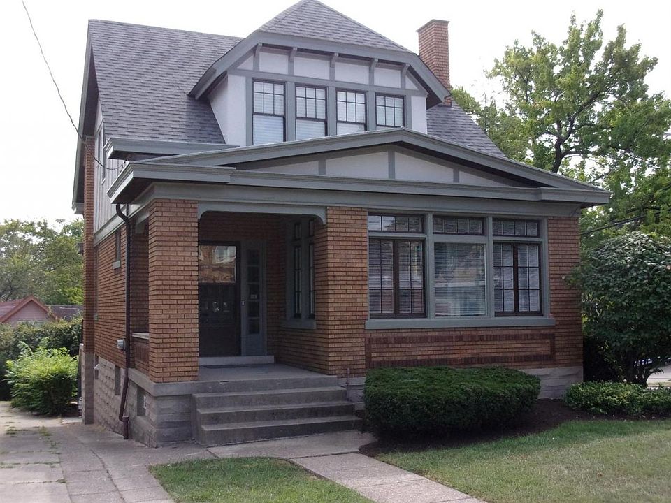 1st image of 4463 W 8th St