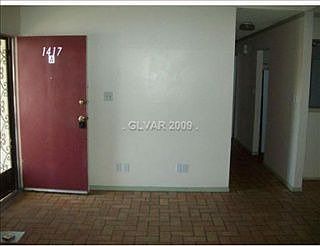 1st image of 1417 Hialeah Dr APT A