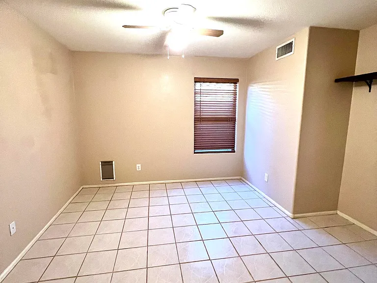 11210 E Pronghorn Ave — Photo 18