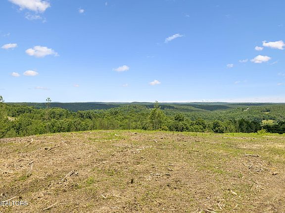 3rd image of Nydeck Tract Rd #4