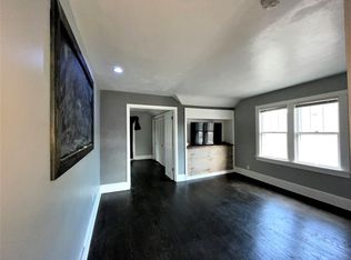 2414 Geneva St, Racine, WI 53402