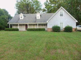 1880 Bill Downing Rd, Raymond, MS 39154