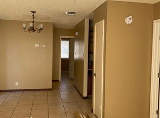 8889 Meadow Range St, San Antonio, TX 78250