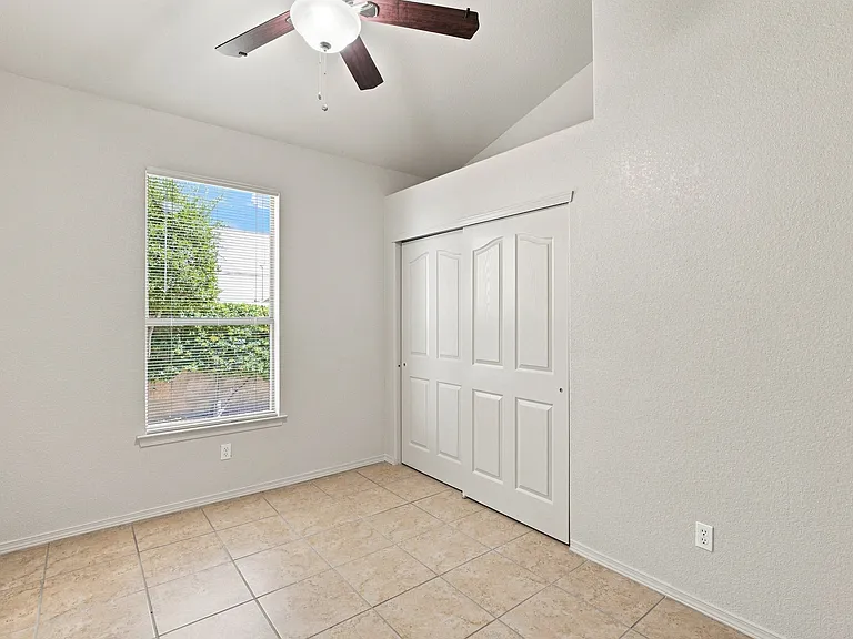 1337 Fito Hernandez St — Photo 17