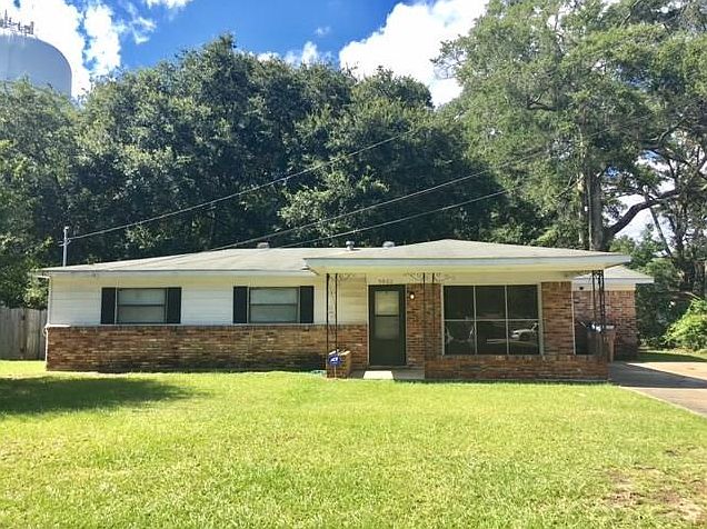 5234 Cottage Hill Rd, Mobile, AL 36609