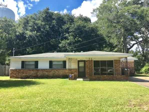 5062 Cottage Hill Rd, Mobile, AL 36609