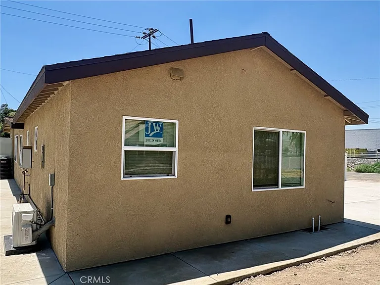 134 E Cluster St #2 — Photo 8