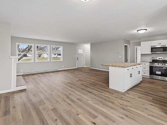 4th image of 815 Parkway Dr