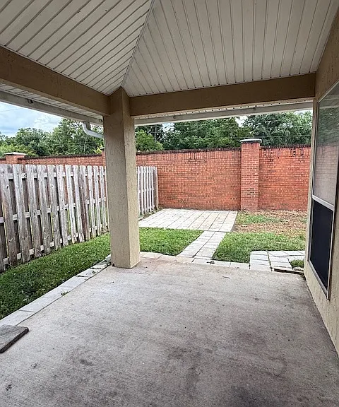 1687 Rustling Dr — Photo 5