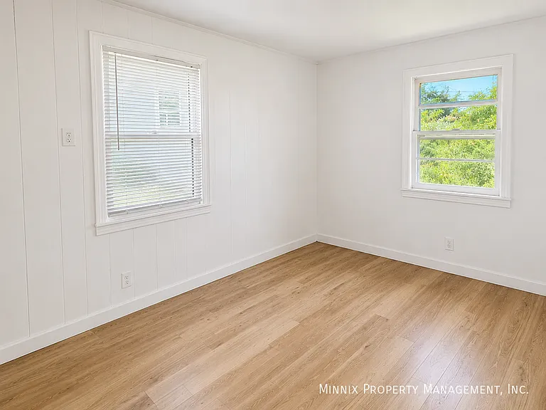 6118 Avenue P — Photo 8