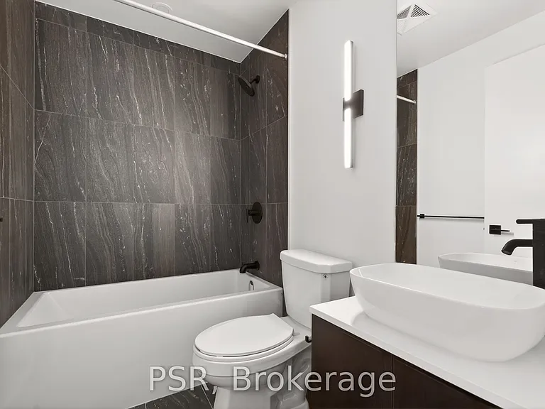 1185 Dupont St N #502 — Photo 2