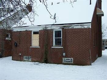2nd image of 12093 Racine St