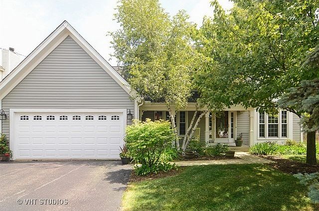 1st image of 717 Warwick Ln